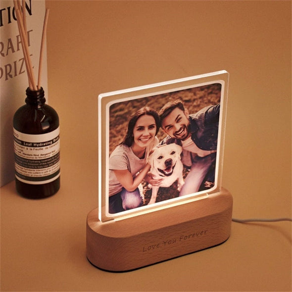 Design & customize, a personalized light stand with your own photo