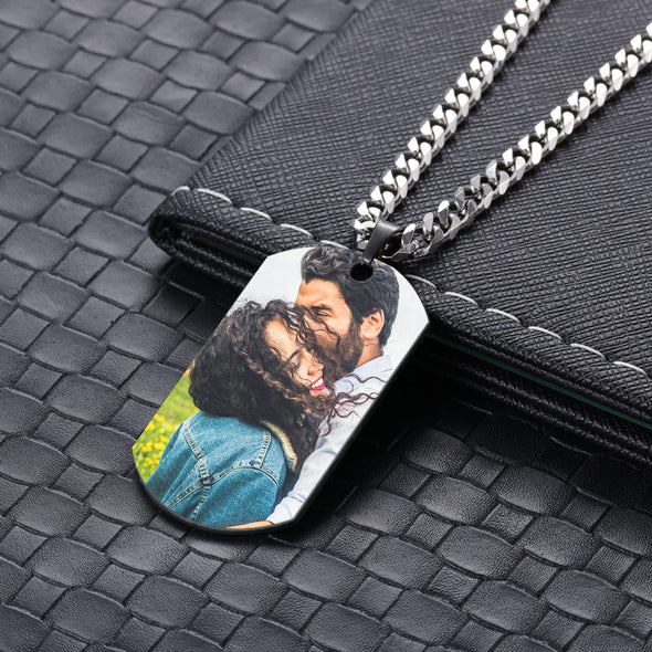 Capture Lasting Memories On A Necklace with Custom Photo ＆ Calendar on the back