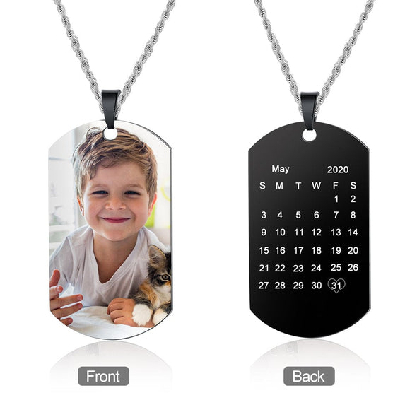 Capture Lasting Memories On A Necklace with Custom Photo ＆ Calendar on the back